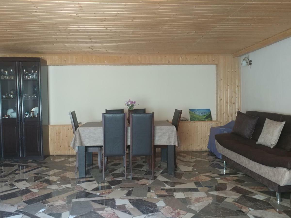 Lali'S Guest House In Juta Ngoại thất bức ảnh